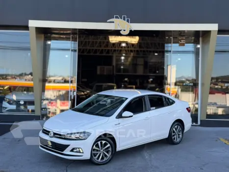 Volkswagen VIRTUS 1.0 200 TSI HIGHLINE AUTOMÁTICO 4 portas