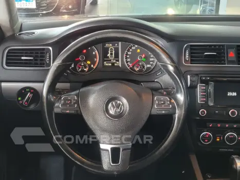 JETTA Highline 2.0 TSI 16V 4p Tiptronic