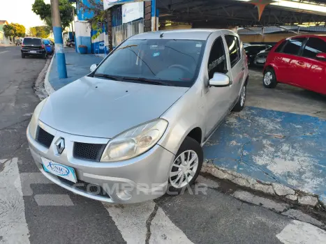 Renault SANDERO 1.0 Expression 16V 4 portas