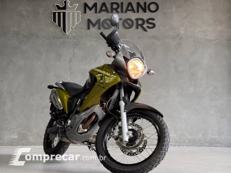 XL 700V TRANSALP