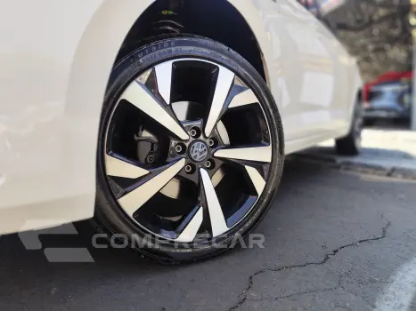 VIRTUS 1.0 200 TSI COMFORTLINE AUTOMÁTICO