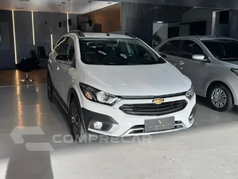 ONIX 1.4 MPFI ACTIV 8V FLEX 4P AUTOMATICO