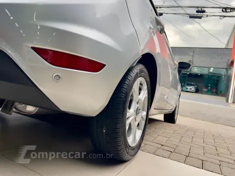 Fiesta 1.6 16V Flex Mec. 5p