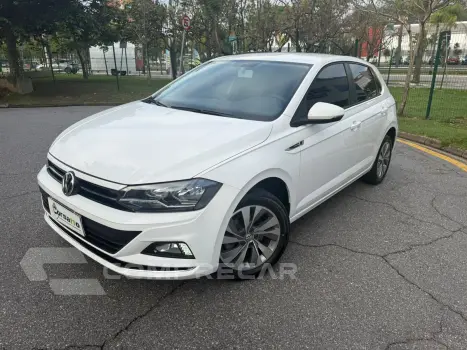 Volkswagen POLO 1.0 200 TSI Highline 4 portas