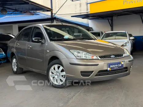 Focus Sedan 1.6/1.6 Flex 8V/16V 4p Mec.