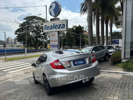 Civic Sedan LXR 2.0 Flexone 16V Aut. 4p
