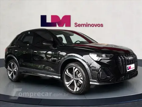 Audi Q3 2.0 40 TFSI GASOLINA PERFORMANCE BLACK QUATTRO 4 portas