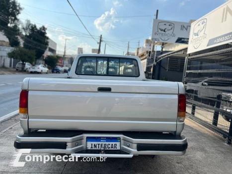 F-1000 2.5 XLT 4X2 CS 8V Turbo