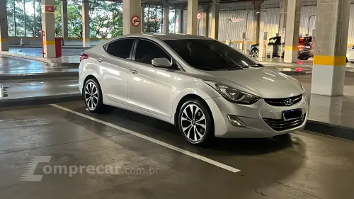 Hyundai ELANTRA 1.8 GLS 16V 4 portas