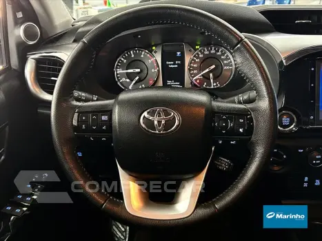 HILUX 2.8 D-4D TURBO DIESEL CD SRX 4X4 AUTOMÁTICO