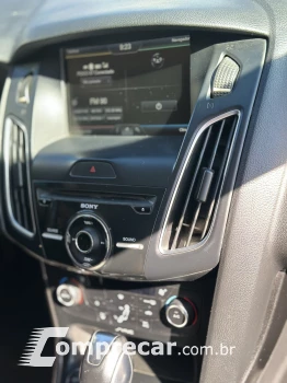 FOCUS 2.0 Titanium Hatch 16V