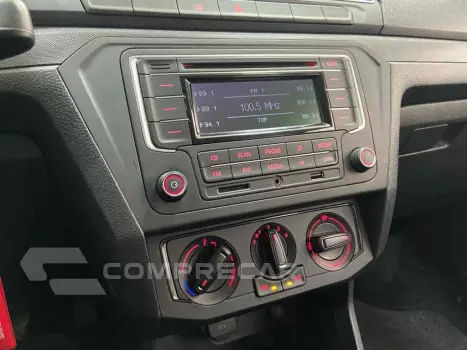 VOYAGE 1.0 12V MPI TOTALFLEX 4P MANUAL