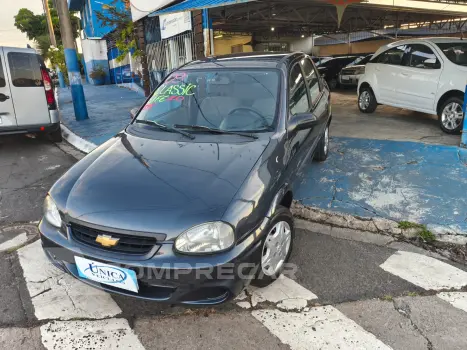 CHEVROLET CLASSIC 1.0 MPFI Life 8V 4 portas