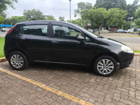 PUNTO - 1.4 8V 4P MANUAL