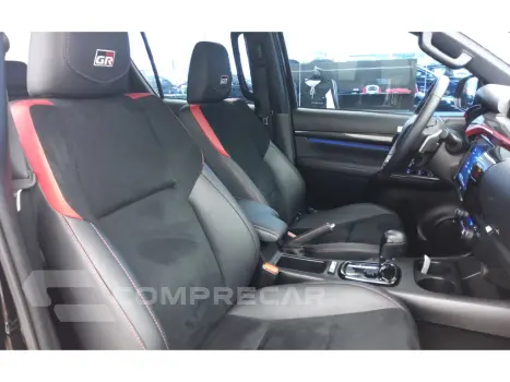 HILUX 2.8 D-4D TURBO DIESEL CD GR-S 4X4 AUTOMÁTICO