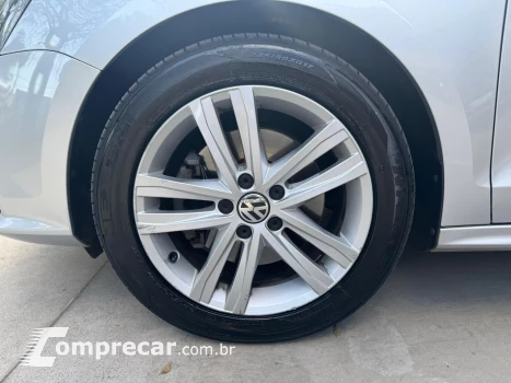 JETTA Highline 2.0 TSI 16V 4p Tiptronic