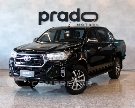 Toyota HILUX 2.8 SRV 4X4 CD 16V 4 portas