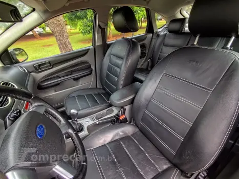 FOCUS 2.0 GLX 16V FLEX 4P MANUAL