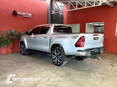 HILUX 2.8 SRX 4X4 CD 16V DIESEL 4P AUTOMÁTICO