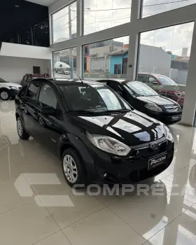 FIESTA 1.6 Rocam SE Sedan 8V