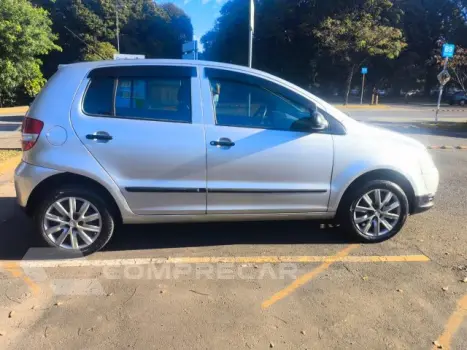 FOX - 1.6 MI PLUS 8V 4P MANUAL