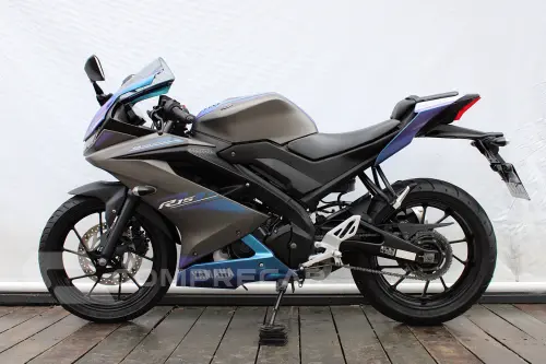 YAMAHA YZF R15