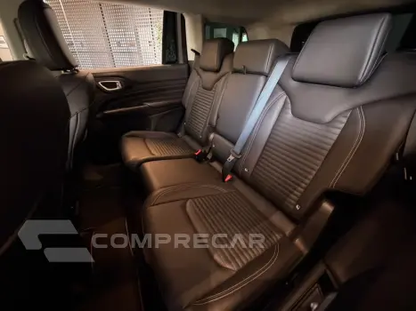 COMMANDER 1.3 T270 TURBO FLEX LONGITUDE AT6