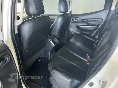 L200 TRITON 2.4 16V Turbo Sport Hpe-s CD 4X4