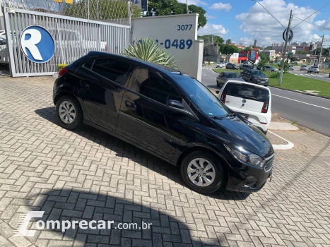 ONIX HATCH LT 1.0 8V FlexPower 5p Mec.