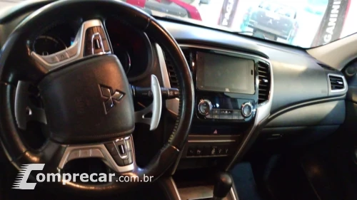 L200 TRITON 2.4 16V Turbo Sport Hpe-s CD 4X4