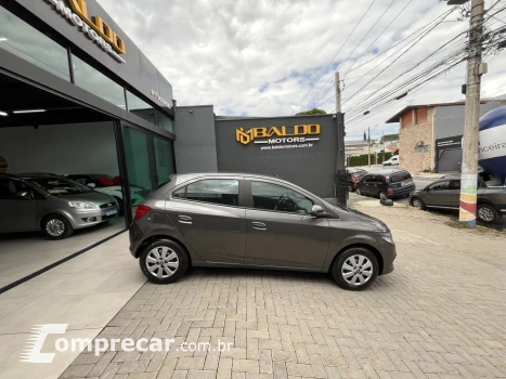 ONIX HATCH LT 1.4 8V FlexPower 5p Mec.