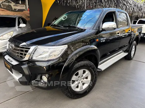Toyota HILUX 2.7 SR 4X2 CD 16V FLEX 4P AUTOMÁTICO 4 portas
