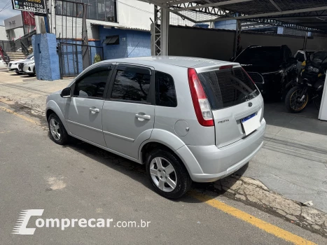 FIESTA 1.6 MPI Class Hatch 8V