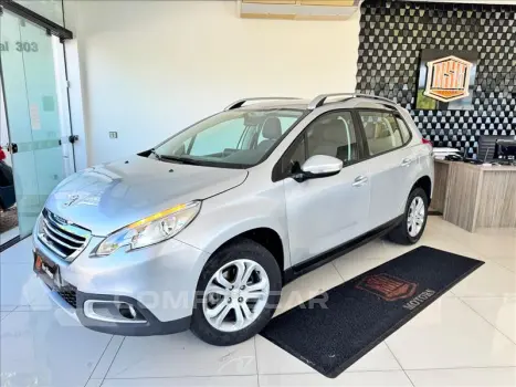 PEUGEOT 2008 1.6 16V Allure 4 portas