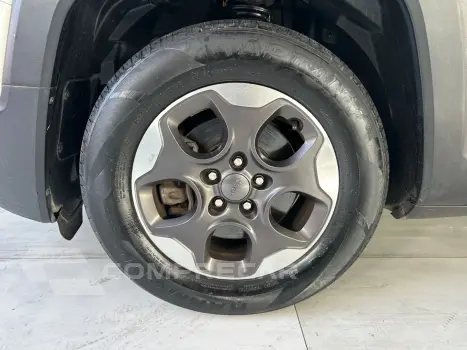 Renegade Sport 1.8 4x2 Flex 16V Aut.