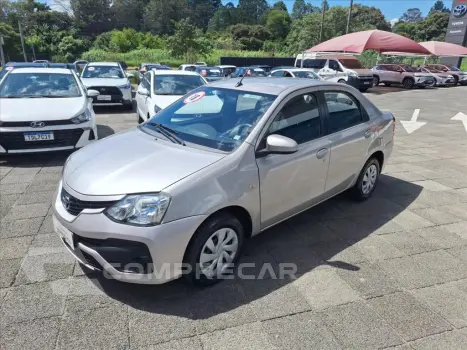 ETIOS 1.5 XS SEDAN 16V FLEX 4P AUTOMÁTICO