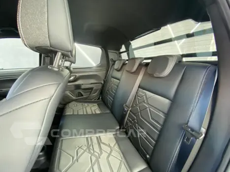 Strada Volcano 1.3 Flex 8V CD Aut.