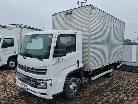 EXPRESS 4X2 COM BAÚ 4,5M