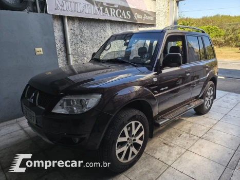 Mitsubishi PAJERO TR4 2.0 4X4 16V 140CV FLEX 4P AUTOMÁTICO 4 portas
