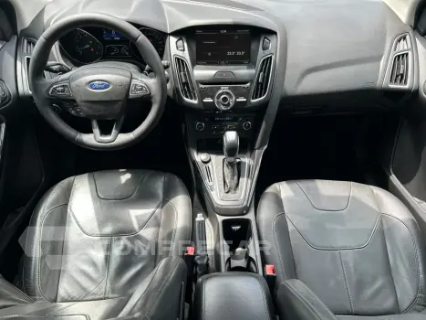 FOCUS 2.0 TITANIUM FASTBACK 16V FLEX 4P POWERSHIFT
