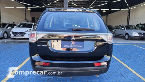 OUTLANDER 2.0 16V 160cv Aut.