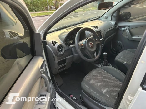 Grand Siena ESSENCE 1.6 Flex 16V