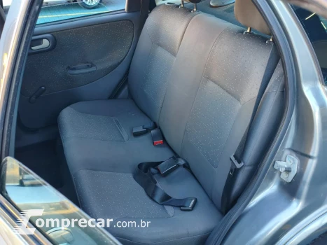 Corsa Sed. Premium 1.4 8V ECONOFLEX 4p