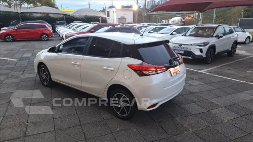 YARIS 1.5 16V FLEX XLS CONNECT MULTIDRIVE