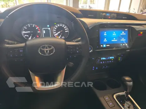 HILUX 2.8 D-4D TURBO DIESEL CD SRX 4X4 AUTOMÁTICO