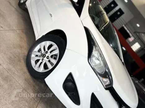 HB20S - 1.0 COMFORT PLUS 12V 4P MANUAL