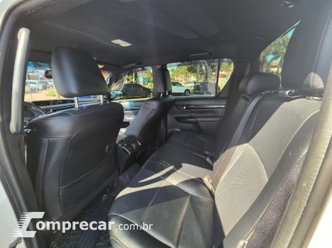 HILUX 2.8 D-4d Turbo CD SRX 4X4