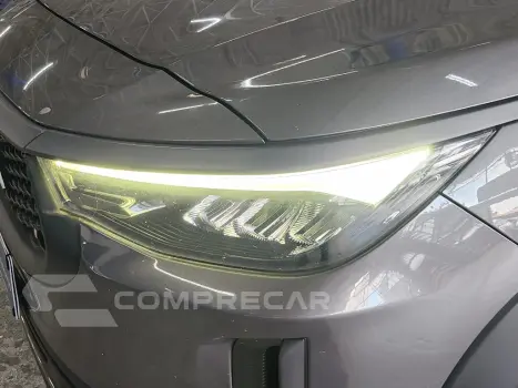 FASTBACK 1.0 TURBO 200 FLEX CVT