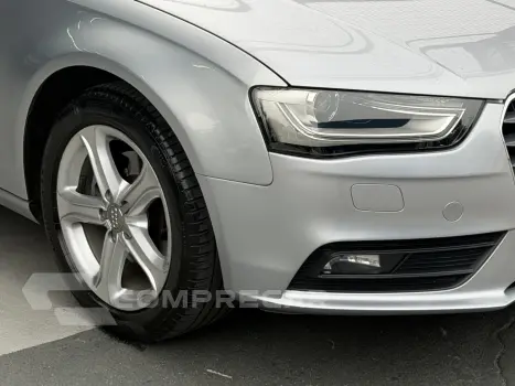 A4 1.8 TFSI AMBIENTE GASOLINA 4P MULTITRONIC