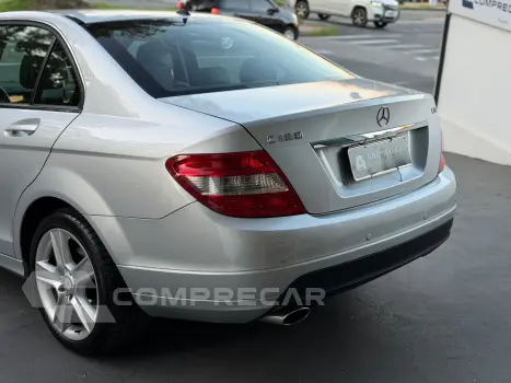 C 180 1.8 Cgi Classic 16V Turbo Gasolina 4P Automático